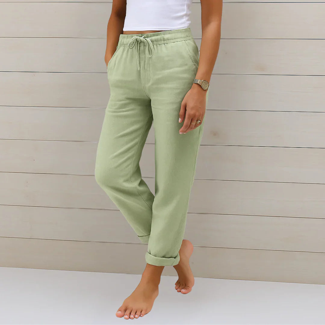 AURALINE™ KEEPS YOU COOL ON WARM DAYS